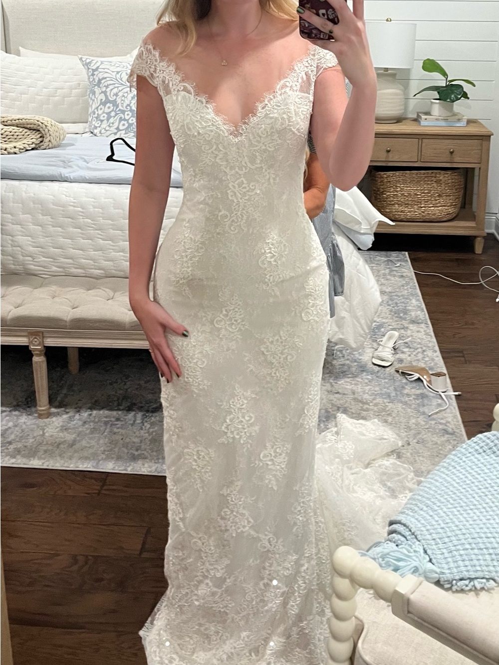 Lace Mermaid Bridal Gown in Ivory